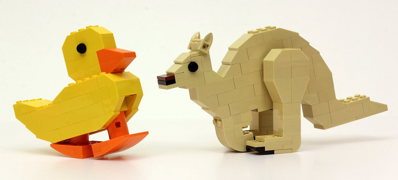 Illustration for article titled Build a pair of gravity-powered walking Lego animals